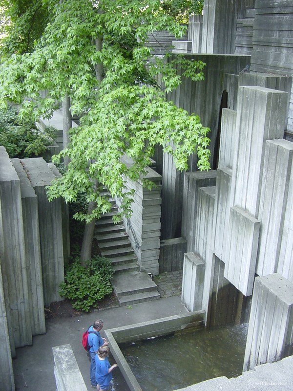 Seattle Freeway Park - Seattle 08-02 178